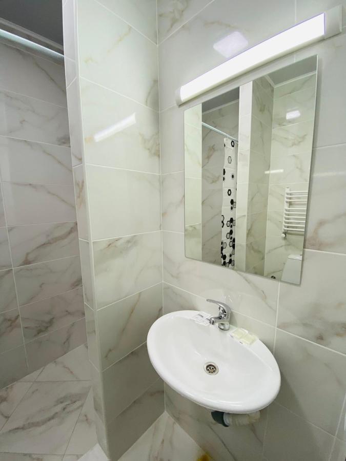 Hotel Під Явором New Drogomirchany Exterior foto