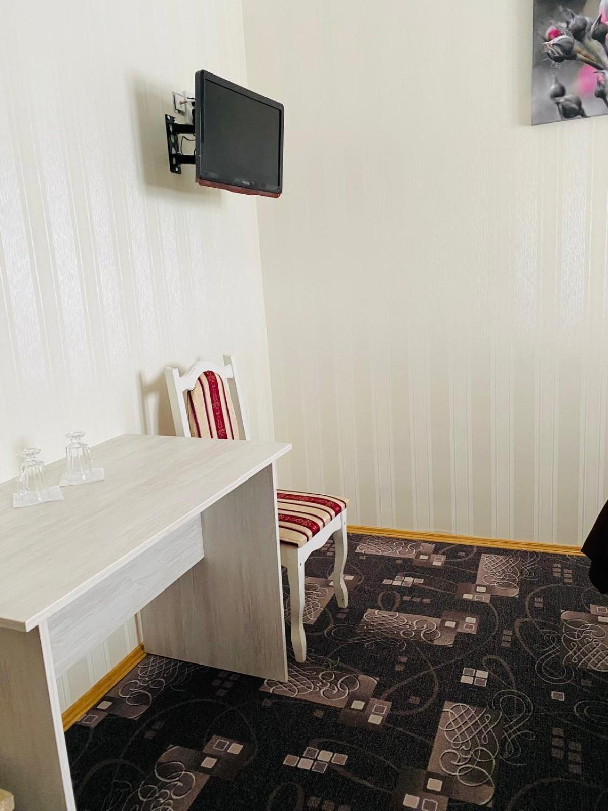 Hotel Під Явором New Drogomirchany Habitación foto